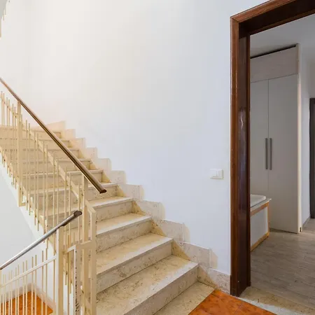 Mediterranea House A Vakantiehuis *